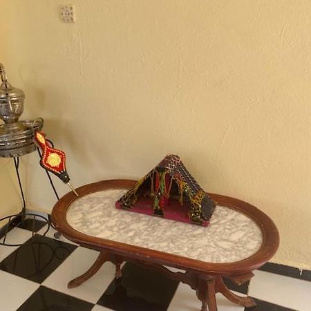 Gite Cedre Gouraud Hotel Азру Екстериор снимка